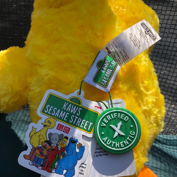 Kaws Plushes - Picture 2 of 4